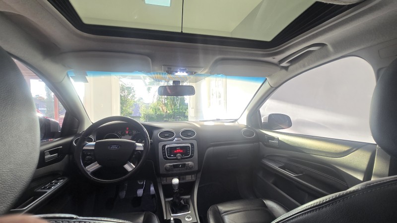 FOCUS 2.0 GHIA SEDAN 16V FLEX 4P MANUAL - 2009 - BENTO GONçALVES