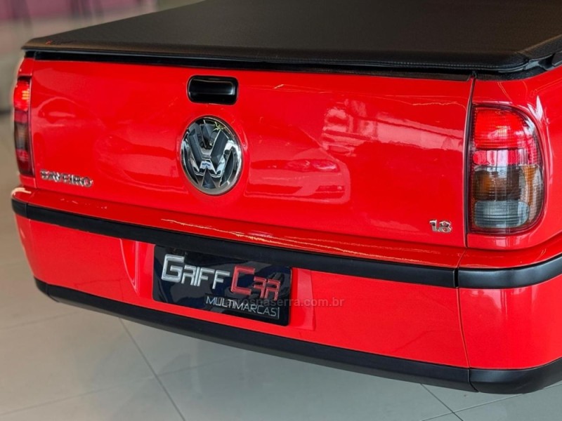 SAVEIRO 1.8 MI CS 8V GASOLINA 2P MANUAL G.III - 2001 - DOIS IRMãOS