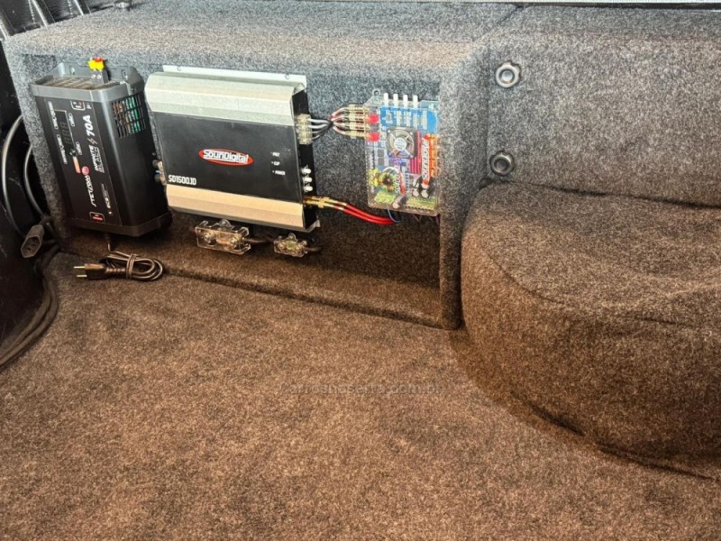 SAVEIRO 1.8 MI CS 8V GASOLINA 2P MANUAL G.III - 2001 - DOIS IRMãOS