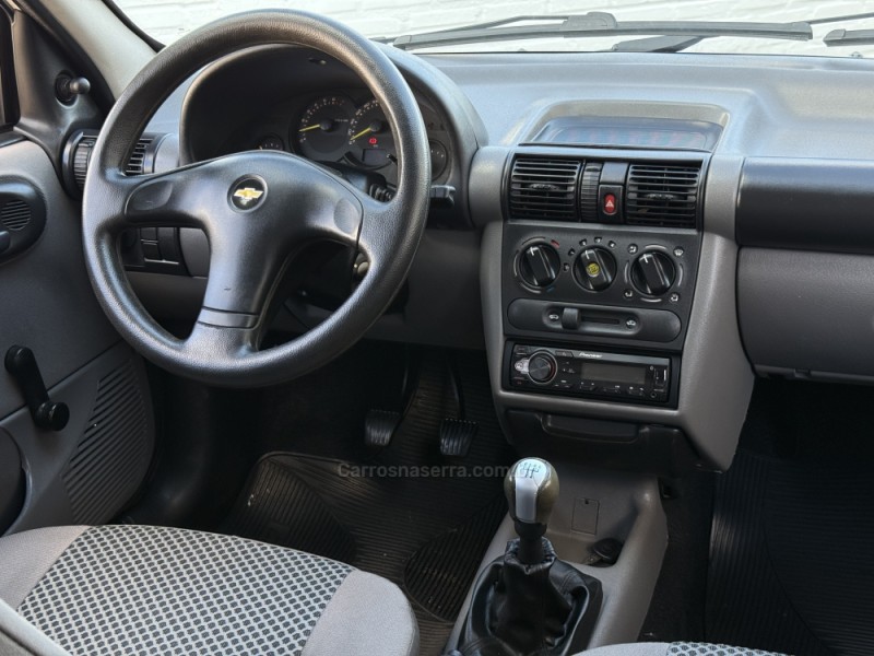 CLASSIC 1.0 MPFI LS 8V FLEX 4P MANUAL - 2011 - DOIS IRMãOS