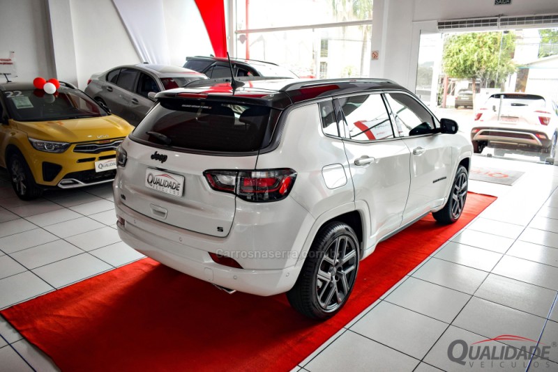 COMPASS 1.3 SERIE S T270 16V TURBO FLEX 4P AUTOMÁTICO - 2025 - SANTA CRUZ DO SUL