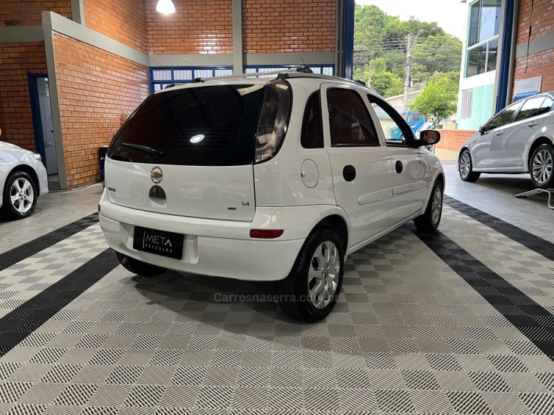CORSA 1.4 MPFI MAXX 8V FLEX 4P MANUAL - 2012 - BENTO GONçALVES