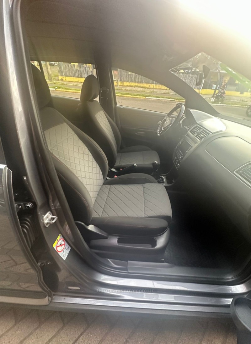 FOX 1.6 MI EXTREME 8V FLEX 4P MANUAL - 2020 - PAROBé