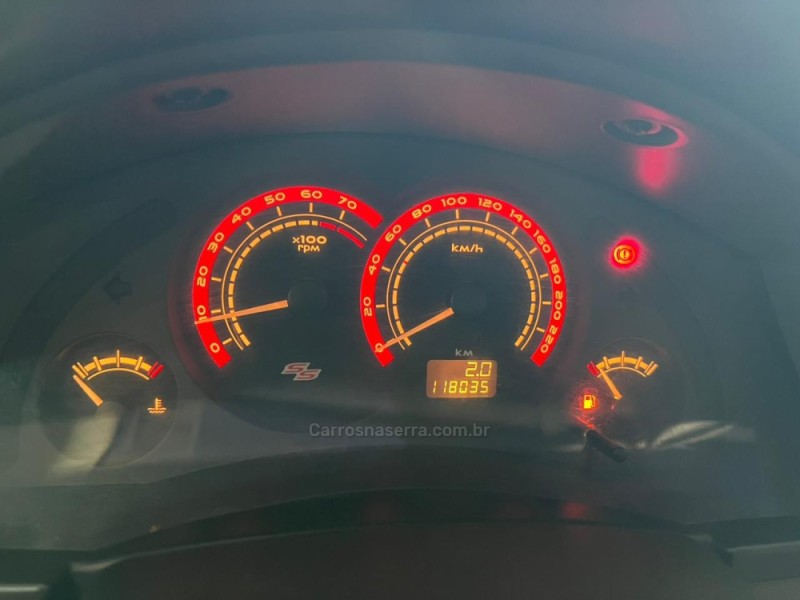 MERIVA 1.8 MPFI SS 8V FLEX 4P MANUAL - 2006 - CAXIAS DO SUL