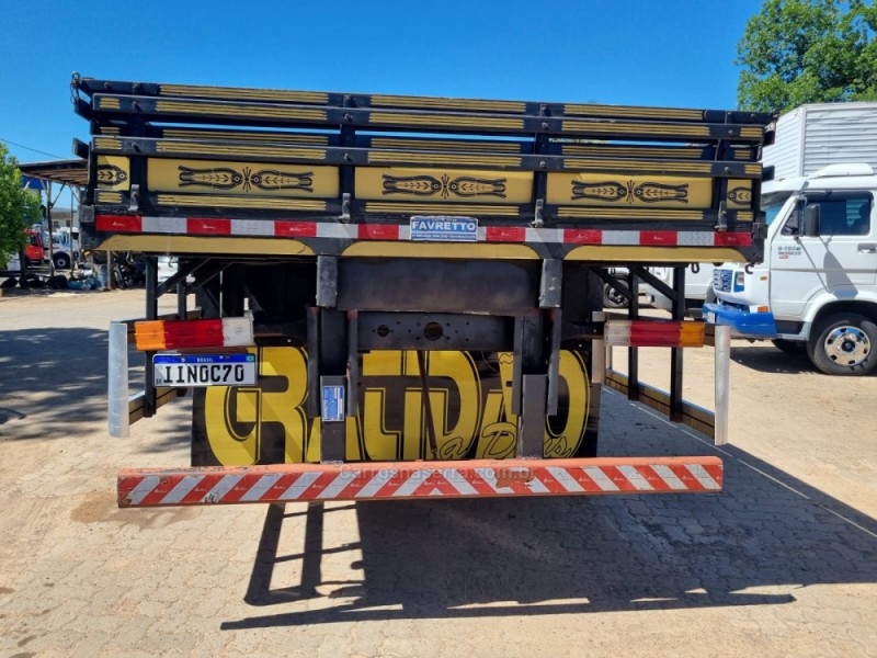 1414  - 1996 - PORTãO