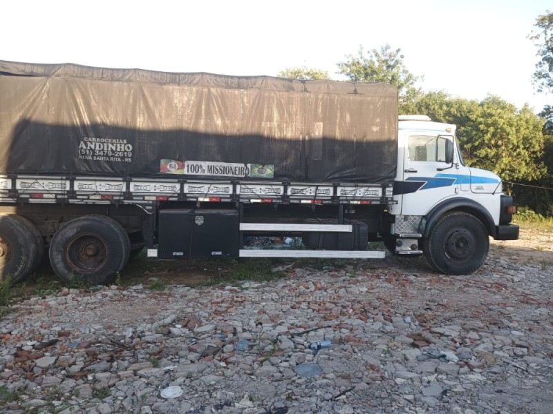 1113  - 1982 - PORTãO