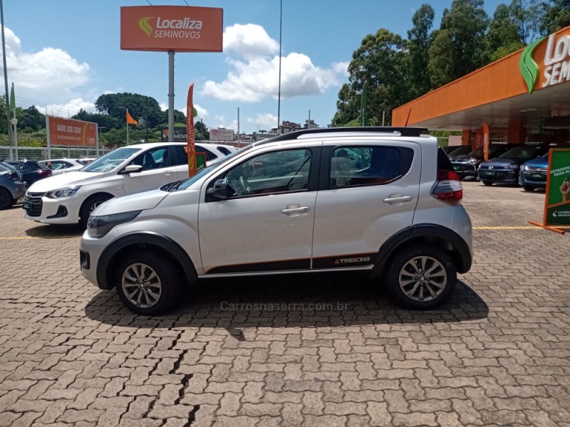 MOBI 1.0 TREKKING 8V FLEX 4P MANUAL - 2024 - CAXIAS DO SUL