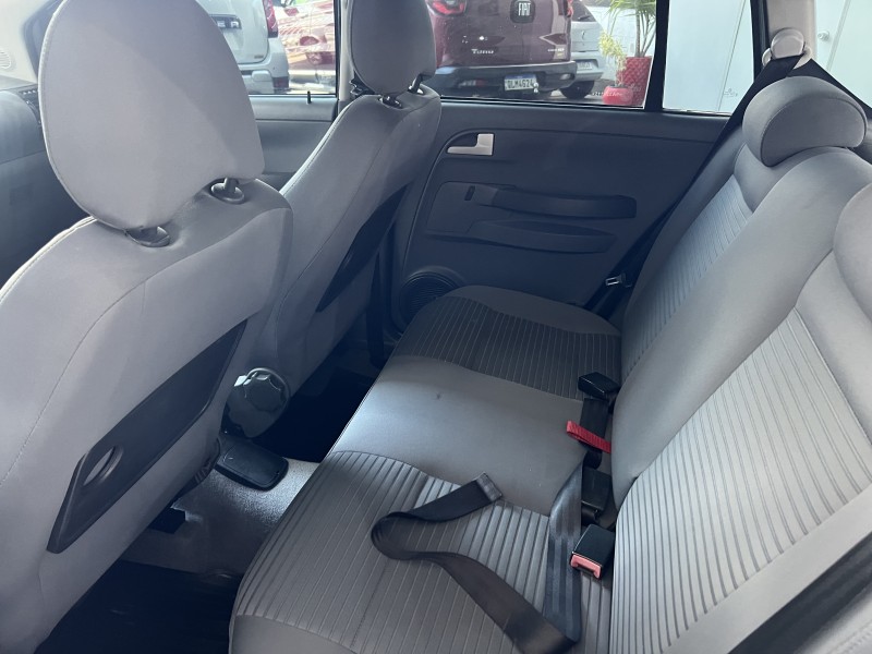 SPACEFOX 1.6 MI SPORTLINE 8V FLEX 4P MANUAL - 2009 - PORTãO