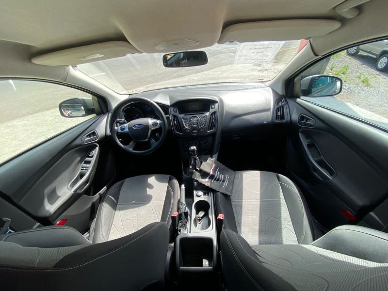 FOCUS 1.6 S 16V FLEX 4P MANUAL - 2015 - CAXIAS DO SUL