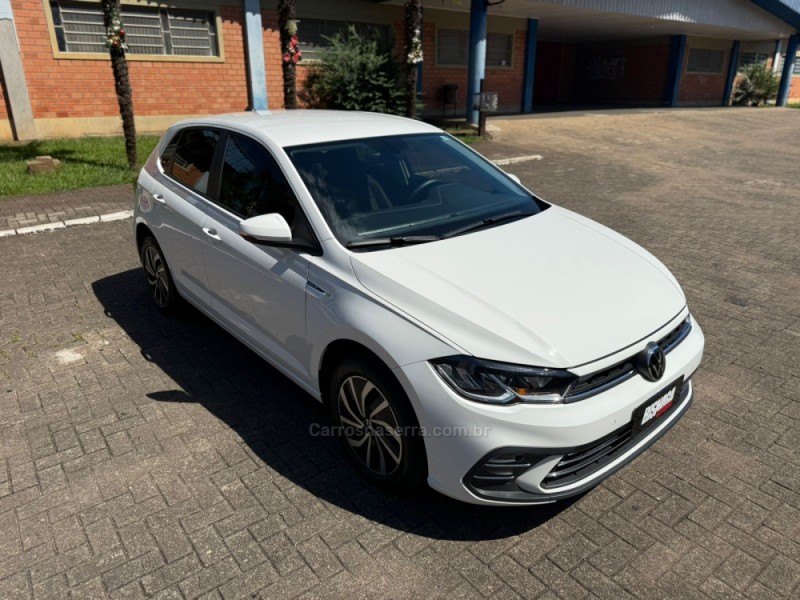 POLO 1.0	200 TSI HIGHLINE AUTOMÁTICO  - 2024 - BROCHIER
