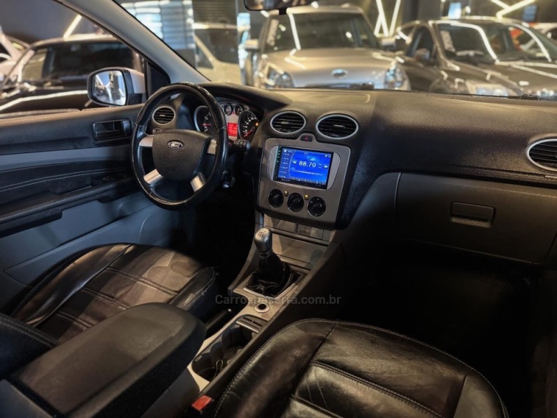 FOCUS 1.6 SE 16V FLEX 4P MANUAL - 2013 - NOVO HAMBURGO