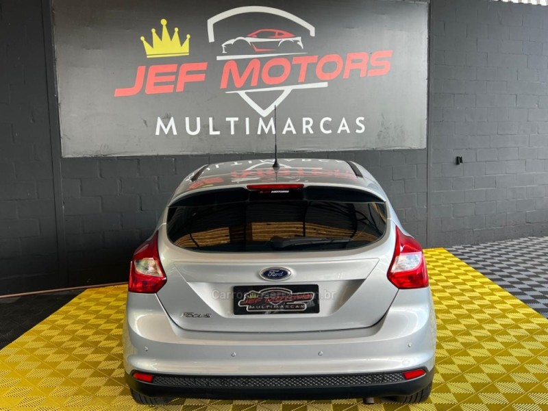 FOCUS 1.6 S HATCH 16V FLEX 4P AUTOMÁTICO - 2014 - CAXIAS DO SUL
