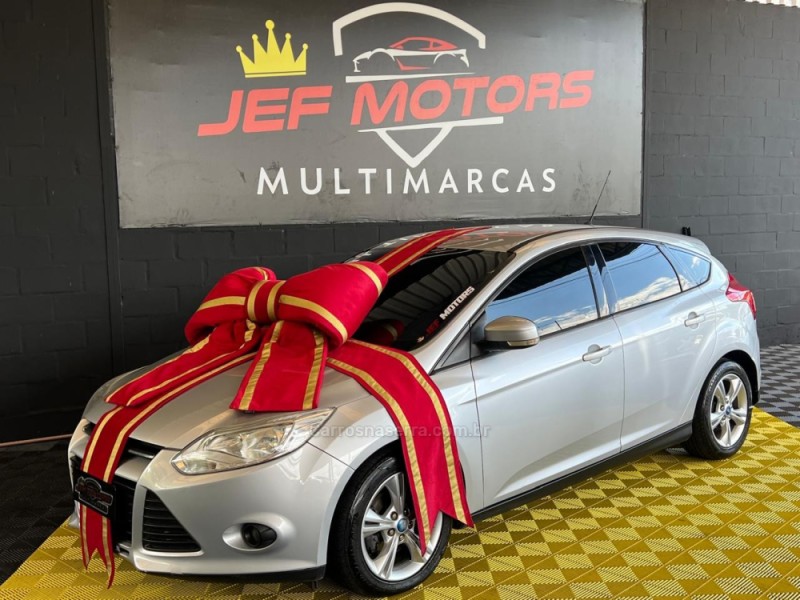 focus 1.6 s hatch 16v flex 4p automatico 2014 caxias do sul