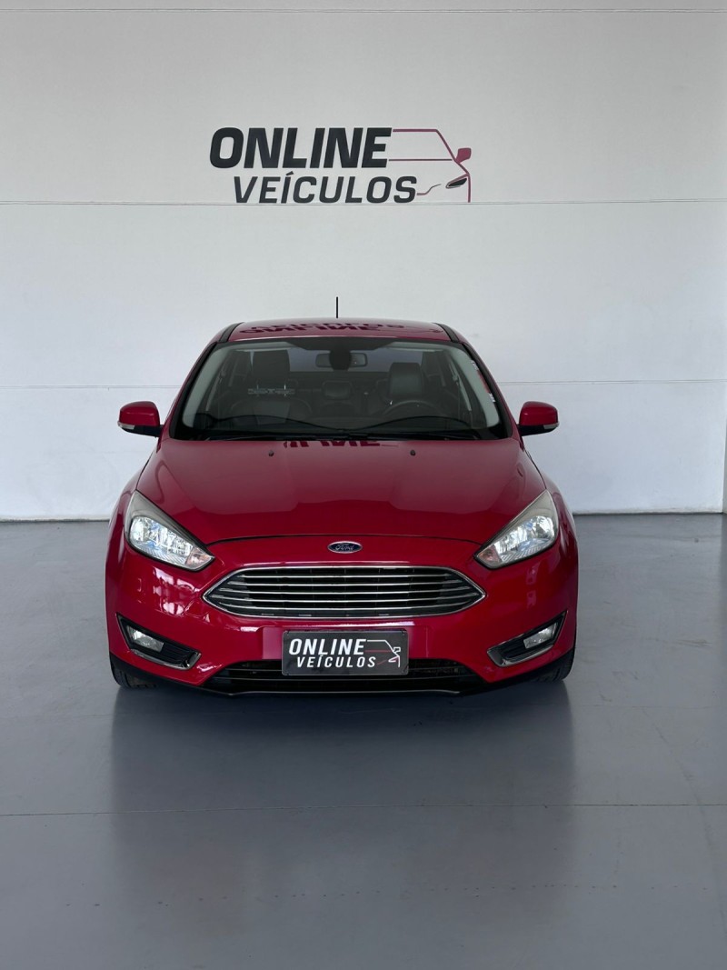 FOCUS 2.0 TITANIUM PLUS 16V FLEX 4P AUTOMÁTICO - 2016 - FARROUPILHA