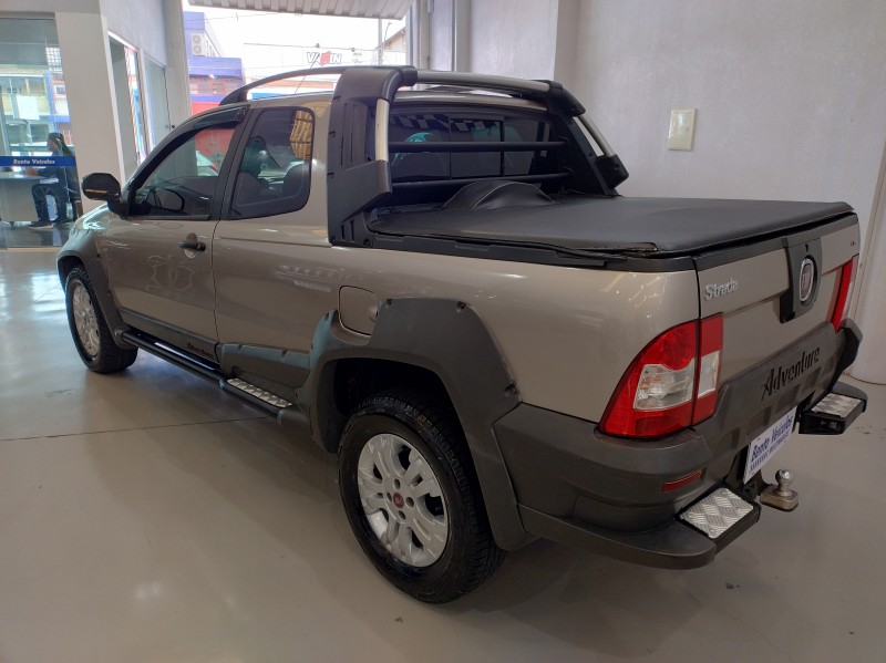 STRADA 1.8 MPI ADVENTURE LOCKER CD 8V FLEX 2P MANUAL - 2010 - BENTO GONçALVES