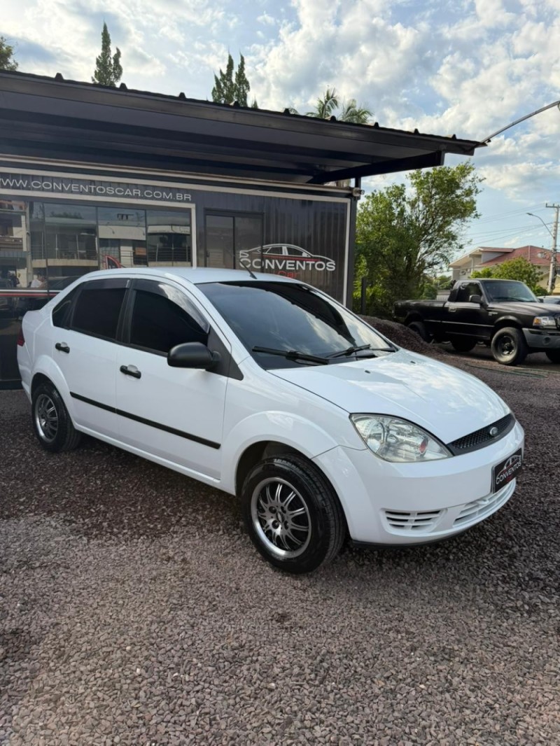 FIESTA 1.6 MPI SEDAN 8V FLEX 4P MANUAL - 2005 - LAJEADO