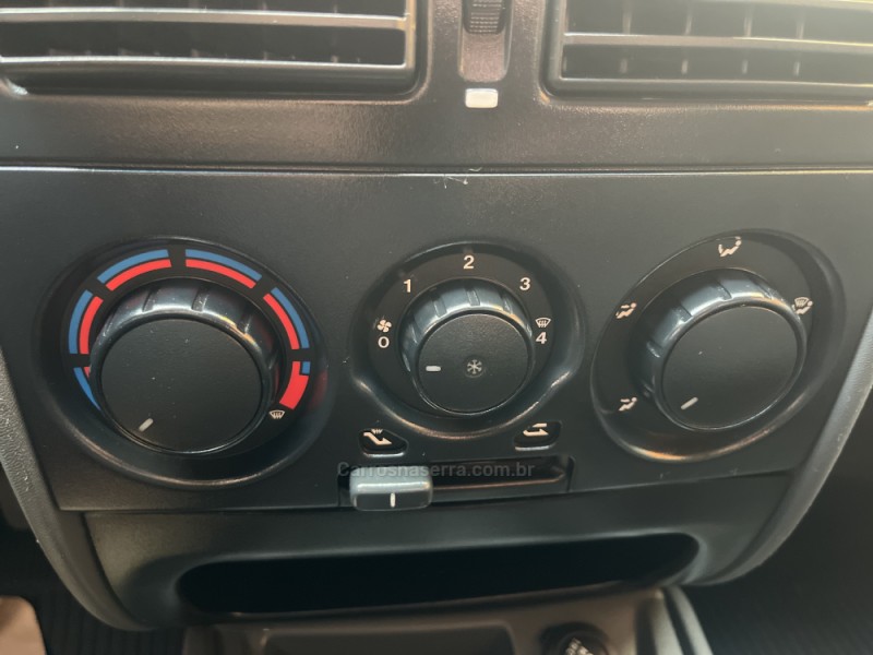 SIENA 1.0 MPI EL CELEBRATION 8V FLEX 4P MANUAL - 2012 - CAXIAS DO SUL