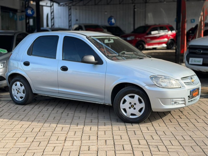 CELTA 1.0 MPFI 8V GASOLINA 4P MANUAL - 2010 - LAGOA VERMELHA