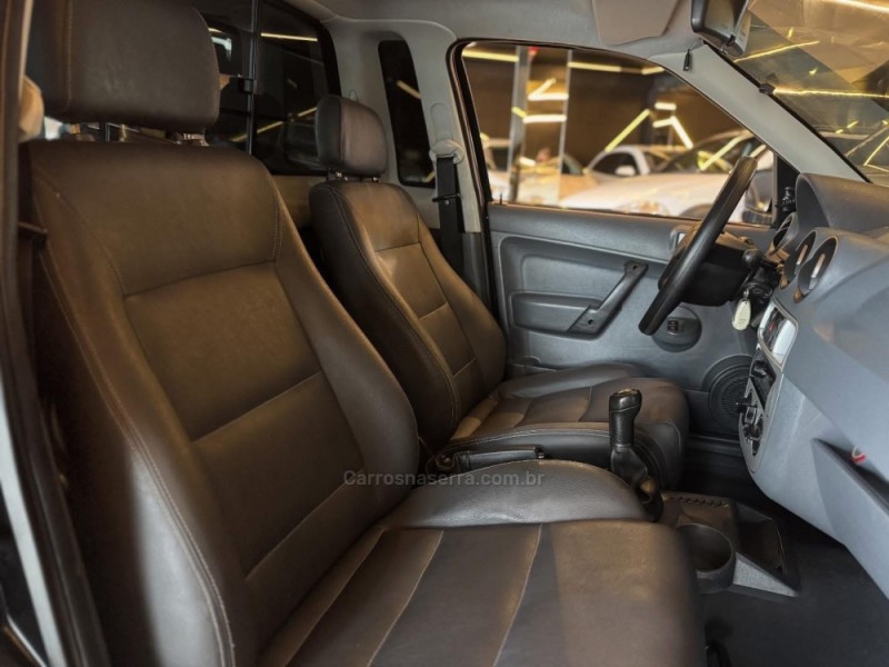 SAVEIRO 1.8 MI SPORTLINE CS 8V FLEX 2P MANUAL G.IV - 2006 - NOVO HAMBURGO