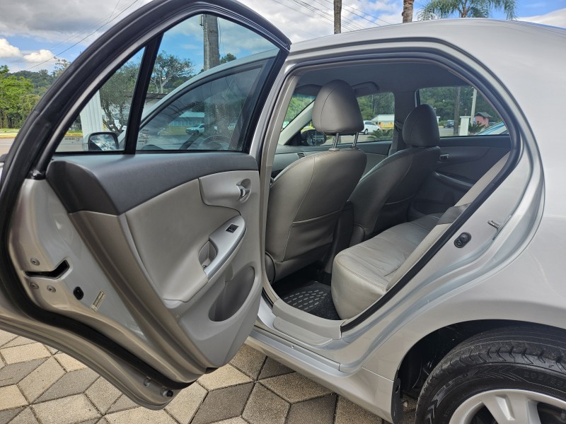 COROLLA 1.8 XEI 16V FLEX 4P AUTOMÁTICO - 2010 - BOM PRINCíPIO