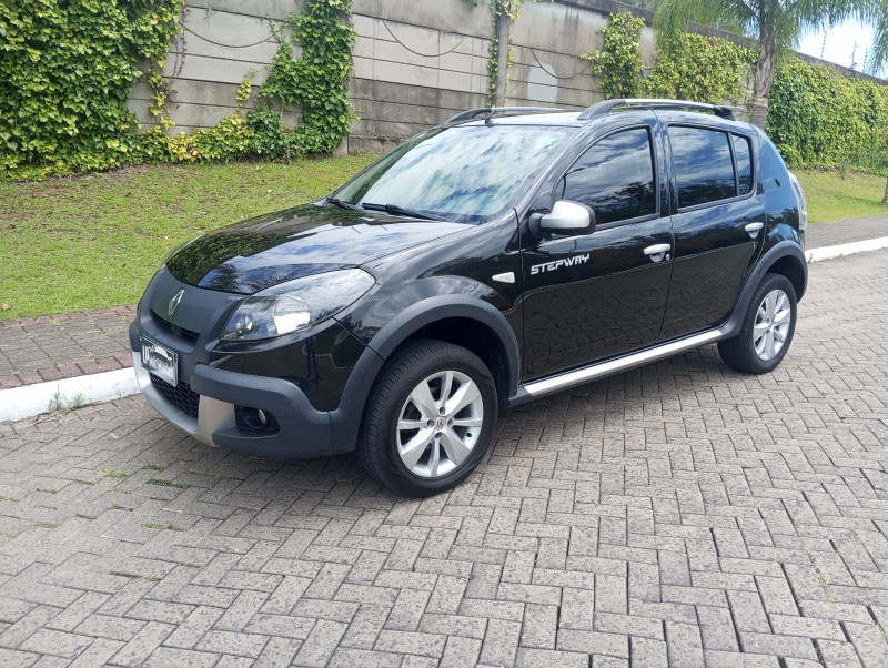 sandero 1.6 stepway 16v dynamique flex 4p manual 2013 caxias do sul