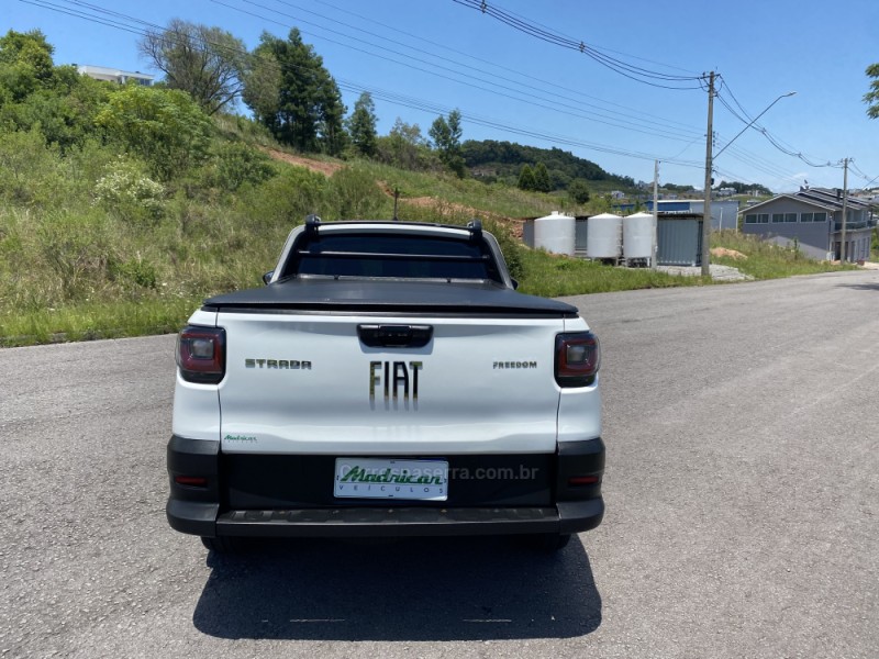 STRADA 1.3 FREEDOM PLUS CS 8V FLEX 2P MANUAL - 2025 - FLORES DA CUNHA