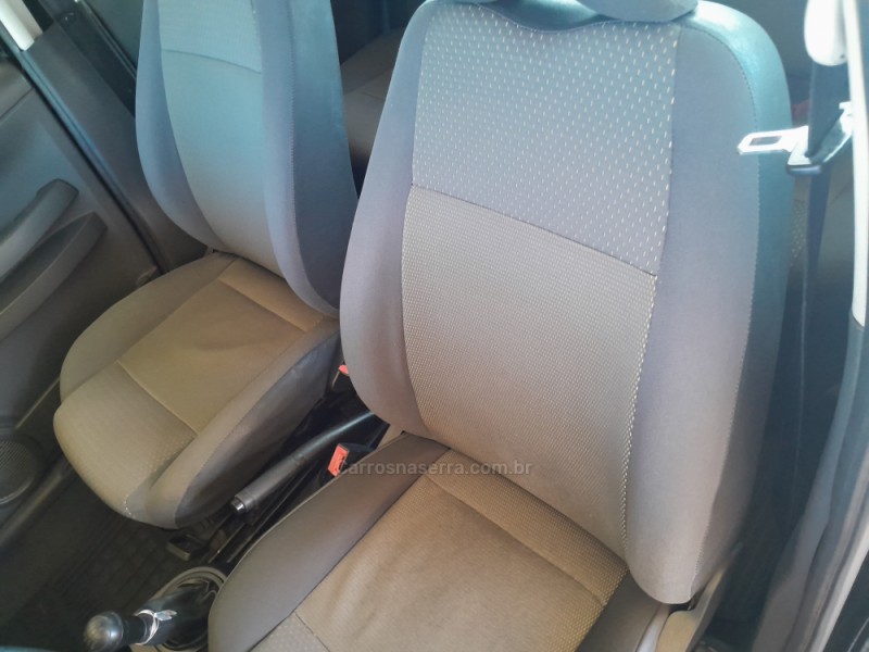 FOX 1.0 MI 8V FLEX 4P MANUAL - 2007 - VERANóPOLIS