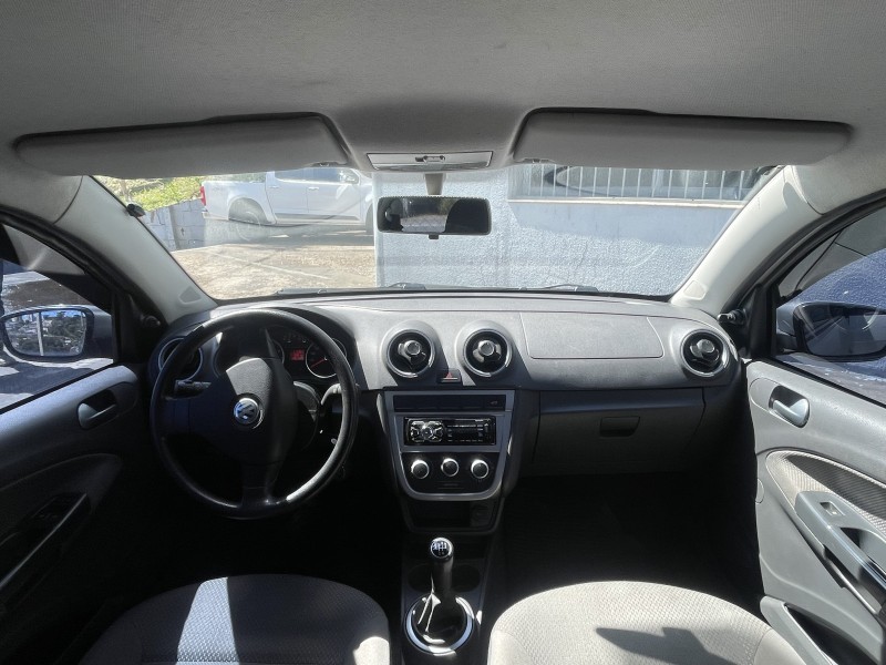 VOYAGE 1.0 MI TRENDLINE 8V FLEX 4P MANUAL - 2012 - CAXIAS DO SUL