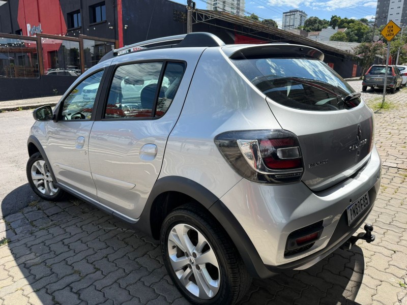 SANDERO 1.6 STEPWAY EASY R 16V FLEX 4P AUTOMÁTICO - 2017 - CAXIAS DO SUL
