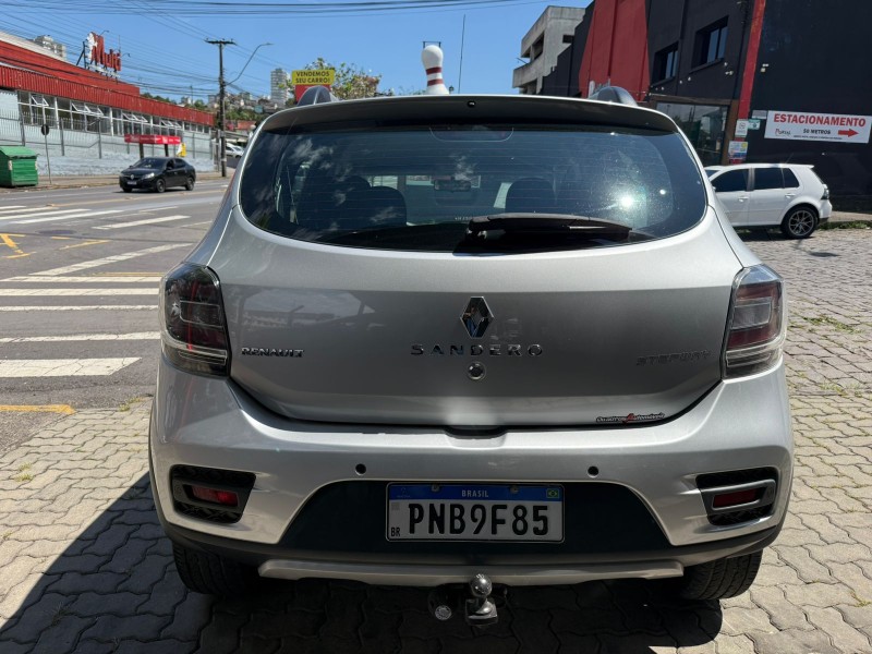 SANDERO 1.6 STEPWAY EASY R 16V FLEX 4P AUTOMÁTICO - 2017 - CAXIAS DO SUL