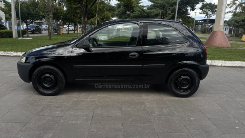 CELTA 1.0 MPFI 8V GASOLINA 2P MANUAL - 2001 - BENTO GONçALVES