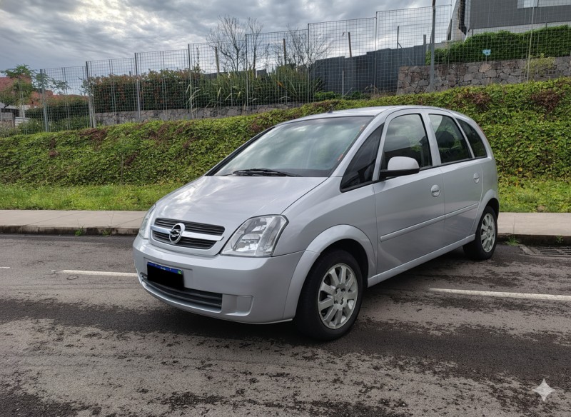 meriva 1.8 mpfi maxx 8v flex 4p manual 2005 caxias do sul