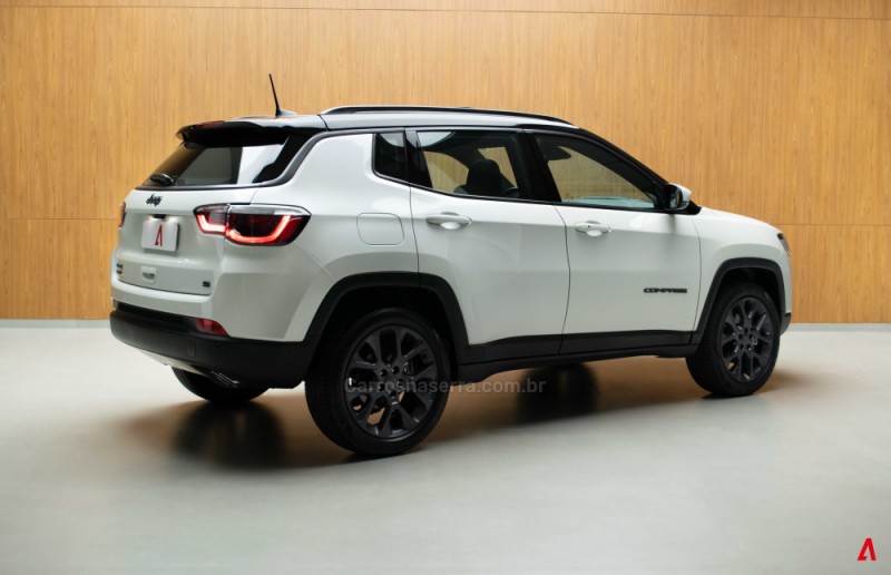 COMPASS 2.0 16V DIESEL S LIMITED 4X4 AUTOMÁTICO - 2021 - GARIBALDI