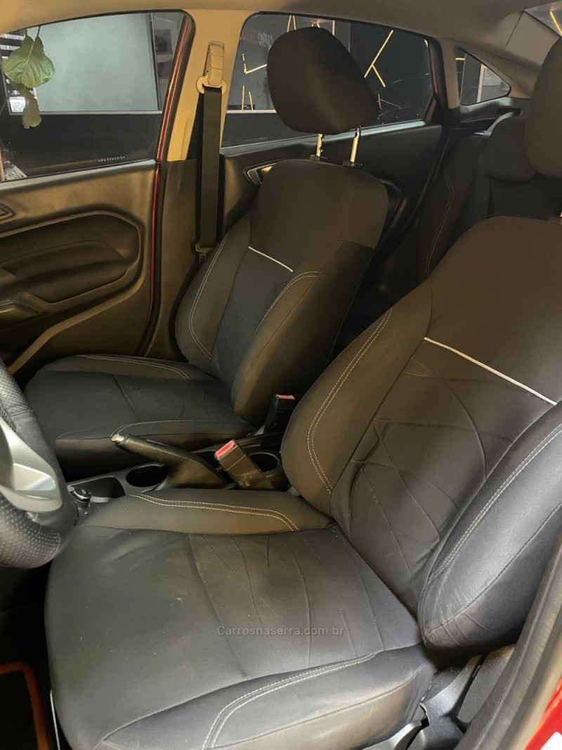 FIESTA 1.6 SE SEDAN 16V FLEX 4P MANUAL - 2014 - NOVO HAMBURGO