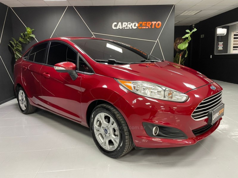 FIESTA 1.6 SE SEDAN 16V FLEX 4P MANUAL - 2014 - NOVO HAMBURGO