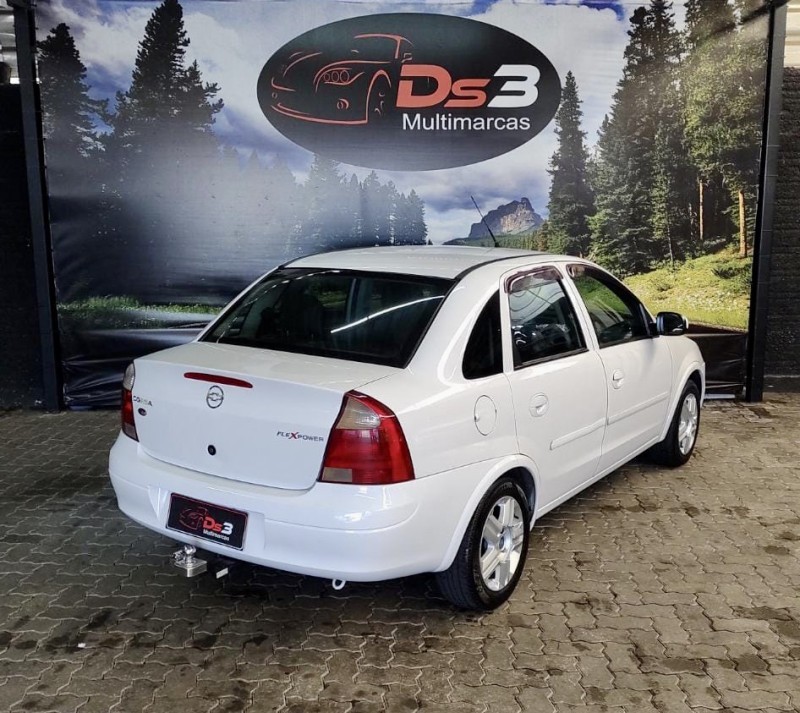 CORSA 1.8 MPFI SEDAN 8V FLEX 4P MANUAL - 2004 - CAXIAS DO SUL