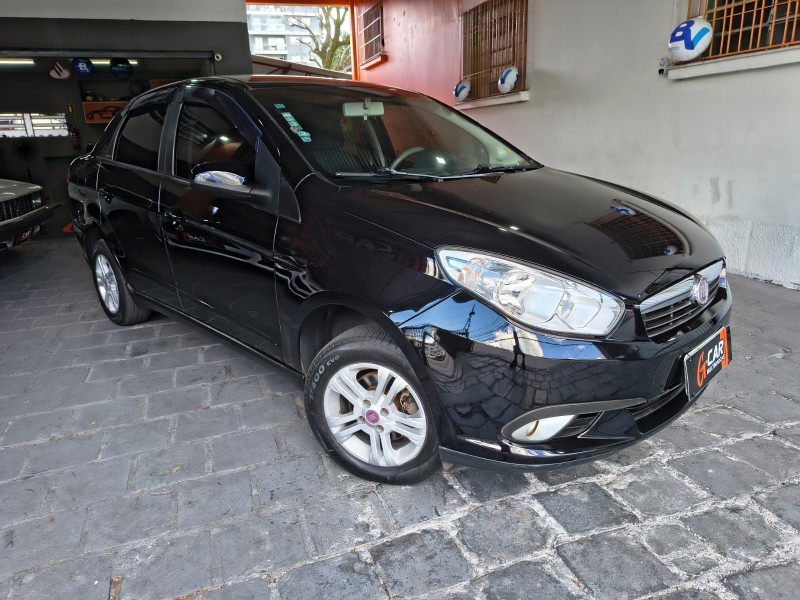 GRAND SIENA 1.4 MPI ATTRACTIVE 8V FLEX 4P MANUAL - 2013 - CAXIAS DO SUL