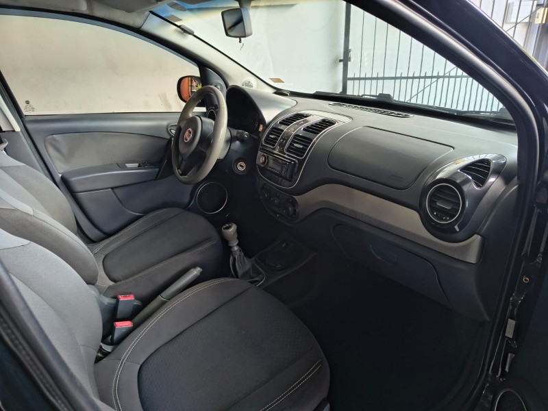 GRAND SIENA 1.4 MPI ATTRACTIVE 8V FLEX 4P MANUAL - 2013 - CAXIAS DO SUL