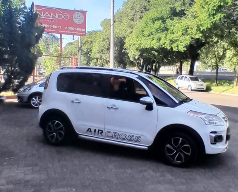 AIRCROSS 1.6 EXCLUSIVE 16V FLEX 4P MANUAL - 2011 - ESTâNCIA VELHA