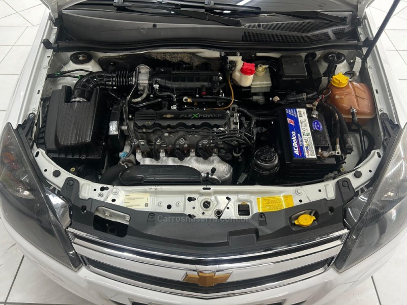 VECTRA 2.0 MPFI GT HATCH 8V FLEX 4P MANUAL - 2009 - CAXIAS DO SUL