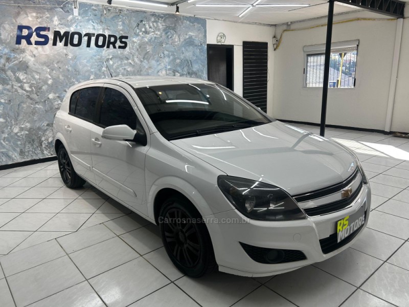VECTRA 2.0 MPFI GT HATCH 8V FLEX 4P MANUAL - 2009 - CAXIAS DO SUL