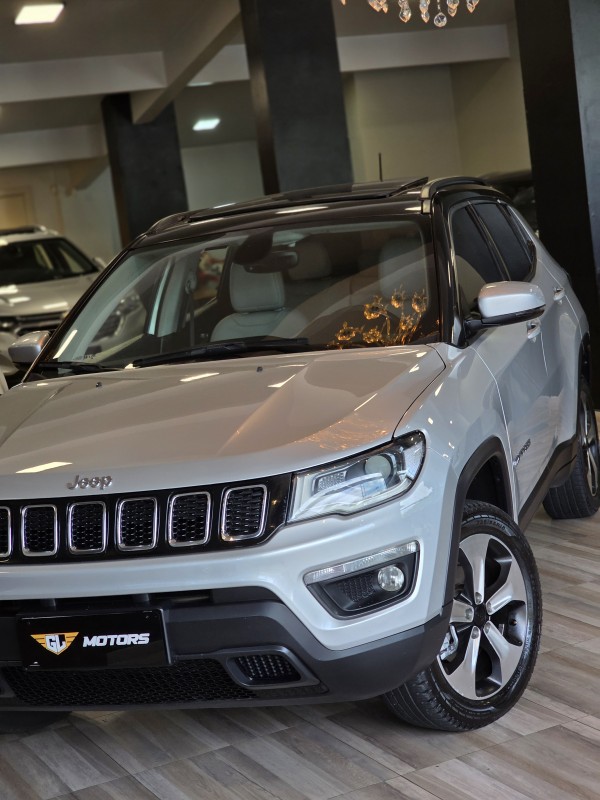 COMPASS 2.0 16V DIESEL LONGITUDE 4X4 AUTOMÁTICO - 2018 - CAXIAS DO SUL