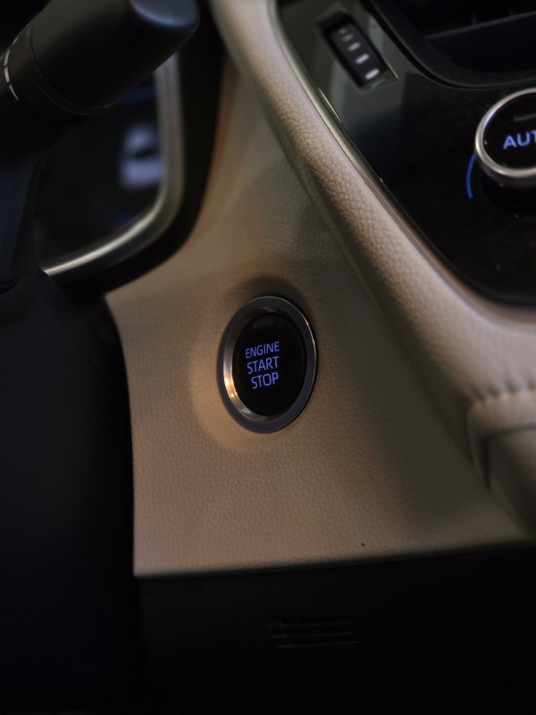 COROLLA 2.0 ALTIS 16V FLEX 4P AUTOMÁTICO - 2020 - CAXIAS DO SUL