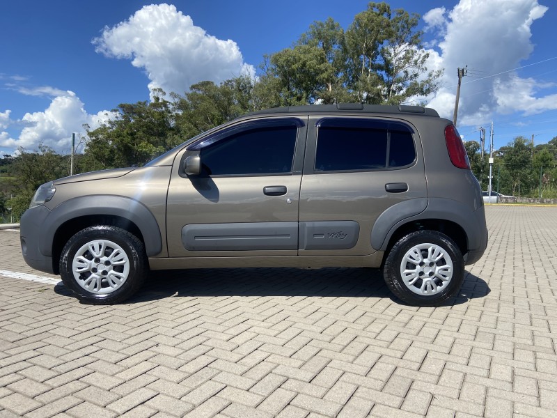 UNO 1.0 EVO WAY 8V FLEX 4P MANUAL - 2011 - CAXIAS DO SUL