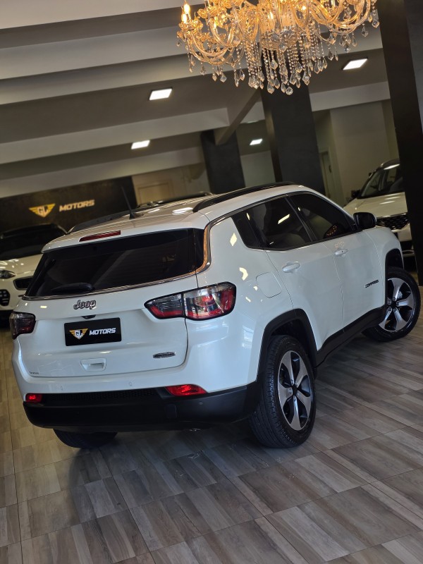 COMPASS 2.0 16V FLEX LONGITUDE AUTOMÁTICO - 2018 - CAXIAS DO SUL