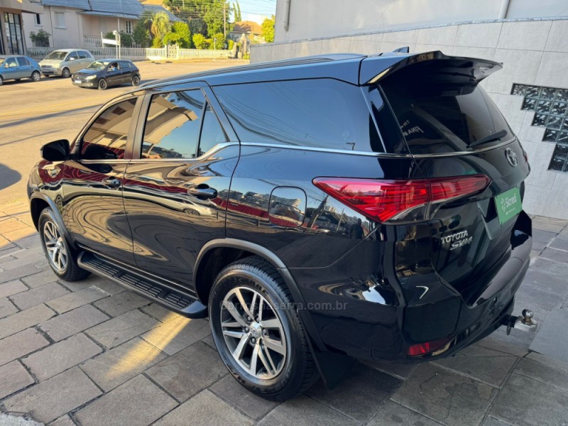 HILUX SW4 2.8 SRX 4X4 16V TURBO INTERCOOLER DIESEL 4P AUTOMÁTICO - 2020 - GARIBALDI