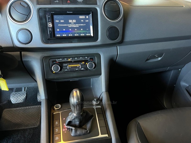 AMAROK 2.0 HIGHLINE 4X4 CD 16V TURBO INTERCOOLER DIESEL 4P AUTOMÁTICO - 2012 - CAXIAS DO SUL