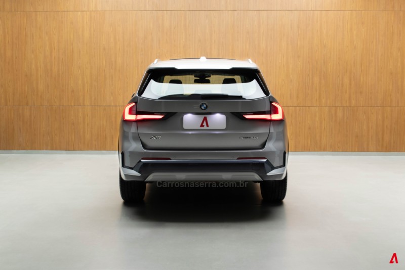 X1 2.0 16V TURBO GASOLINA SDRIVE20I X-LINE 4P AUTOMÁTICO - 2024 - GARIBALDI