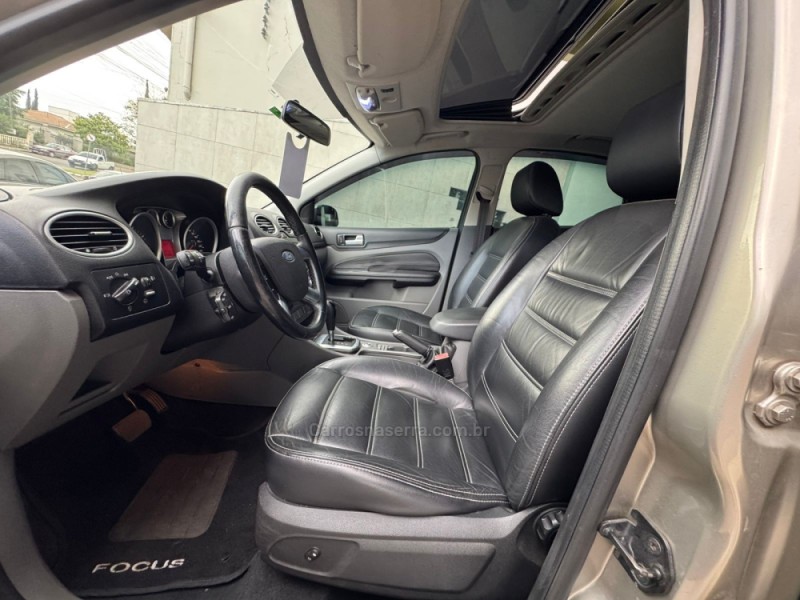 FOCUS 2.0 GHIA 16V GASOLINA 4P AUTOMÁTICO - 2009 - GARIBALDI