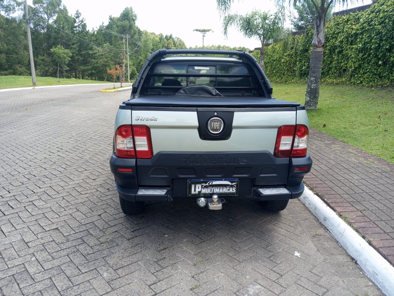 STRADA 1.8 MPI ADVENTURE CD 8V FLEX 2P MANUAL - 2010 - CAXIAS DO SUL